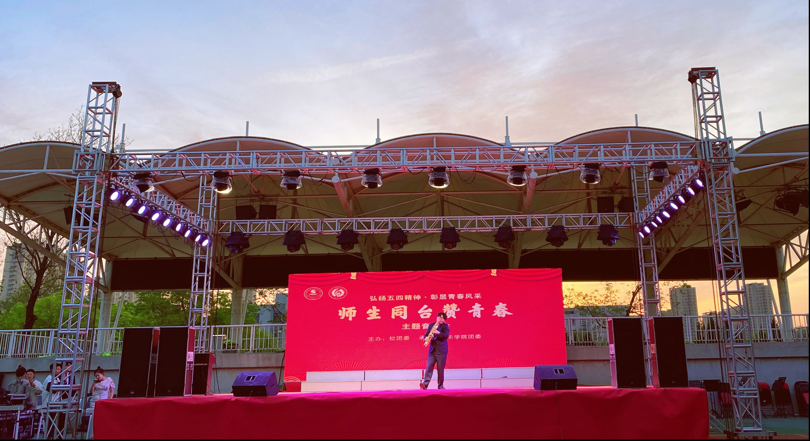 一竞技官网